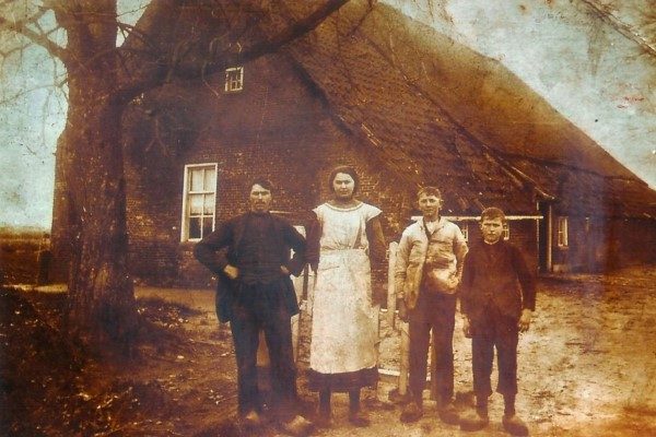 De Ôl Börg, Middelhorst, Fam. Bazuin, ca 1913