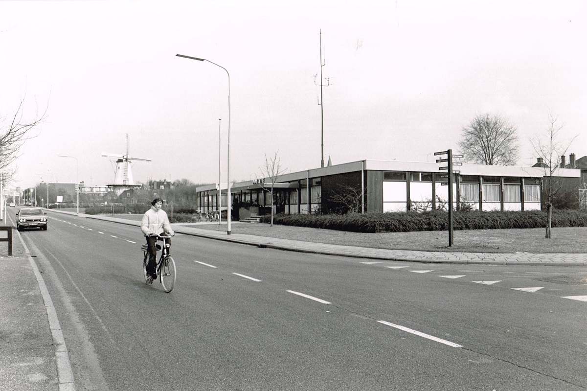 Politiebureau Vondellaan bestaat 35 jaar.